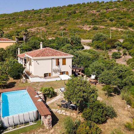 דירות אלגהרו Sardinia Re - Casa Luisa With Pool מראה חיצוני תמונה